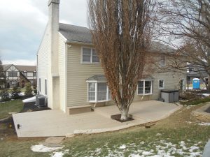 Ground level Timbertech PVC Brownstone deck with storage box &#8211; Wayne PA